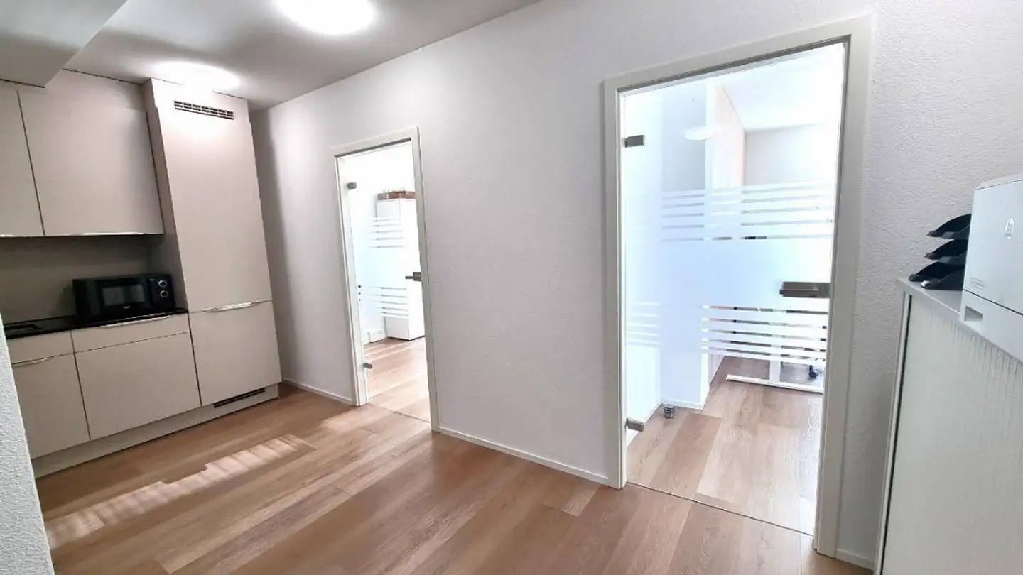 Bürofläche mieten - Wylenstrasse 6, 6440 Brunnen - Foto 3