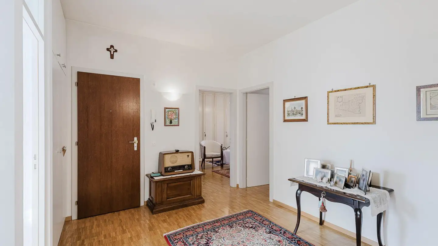 Apartment for sale - Vicolo Dei Calvi, 6830 Chiasso - Photo 2