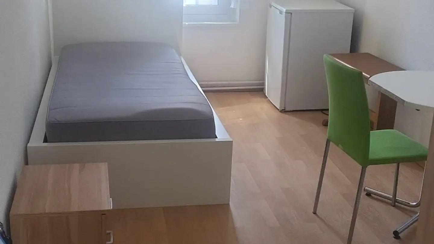 Chambre à louer - 8157 Dielsdorf