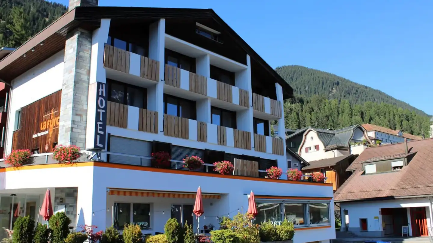 Hôtel à vendre - Via Dalla Staziun 1, 7180 Disentis/Mustér