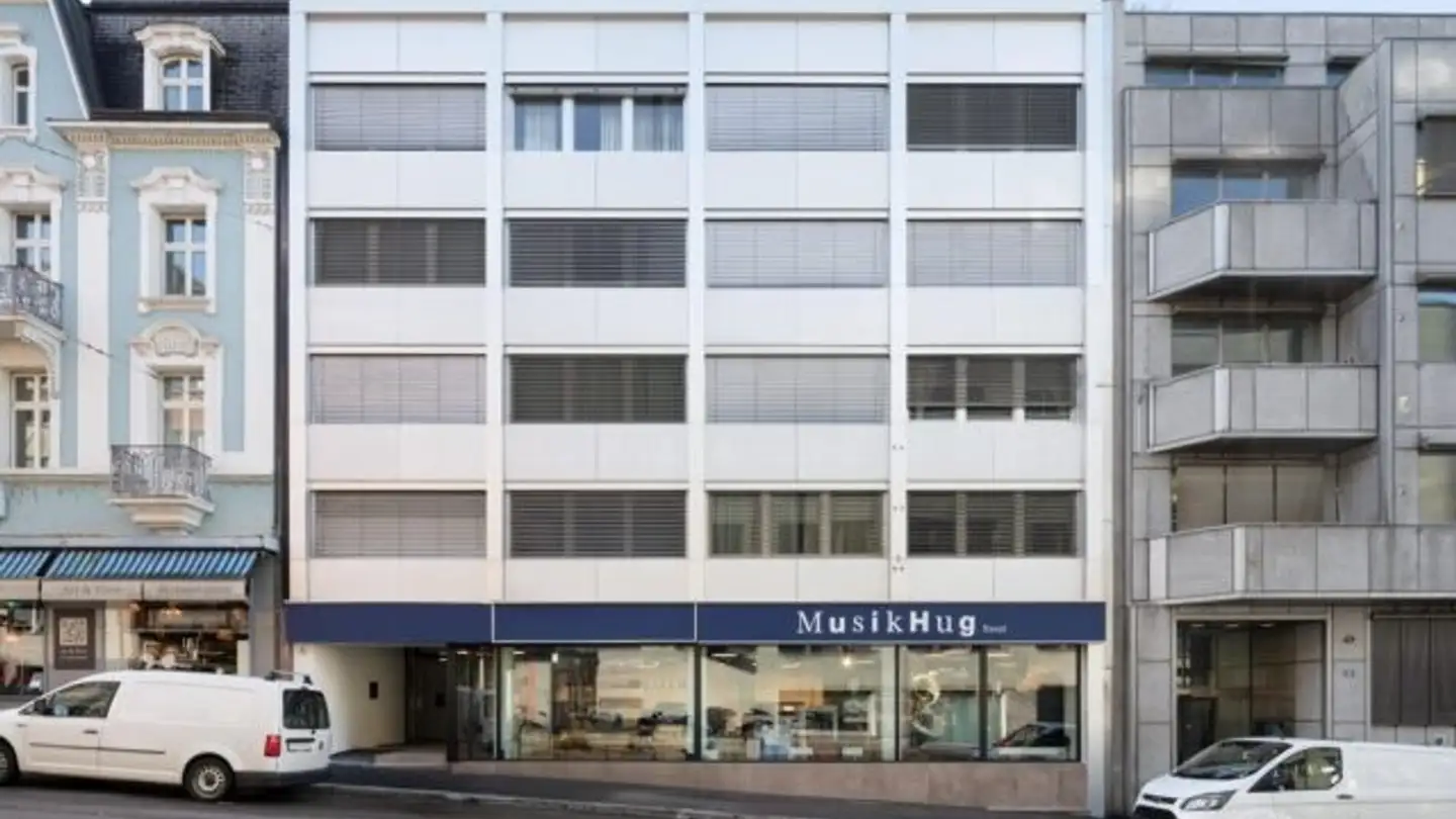 Commercial à louer - Innere Margarethenstrasse 26, 4051 Basel