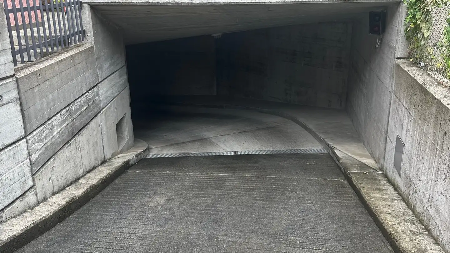 Underground parking space for rent - Wiesenstrasse 76, 3014 Bern - Photo 2