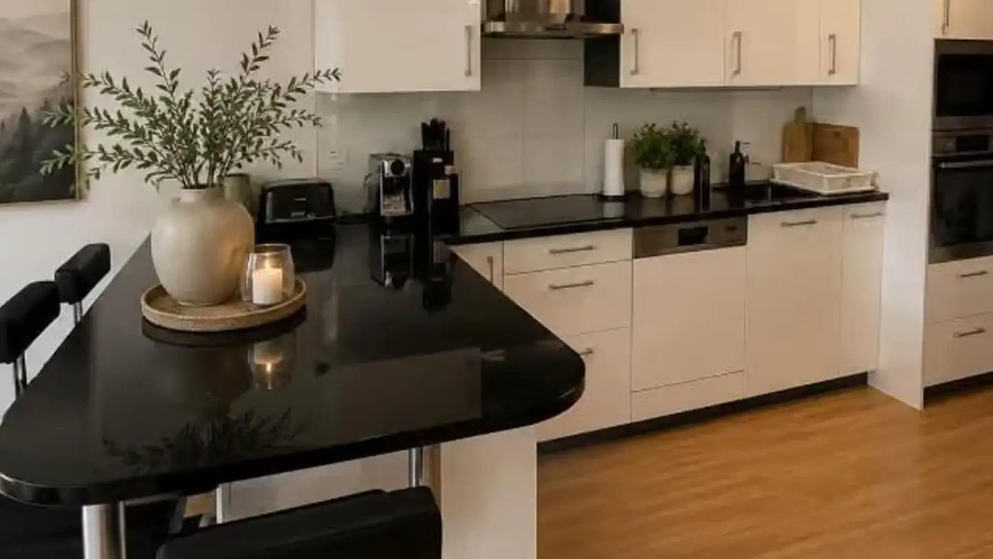 Appartement meublé à louer - Unterdorfstrasse, 3656 Tschingel ob Gunten - Photo 2
