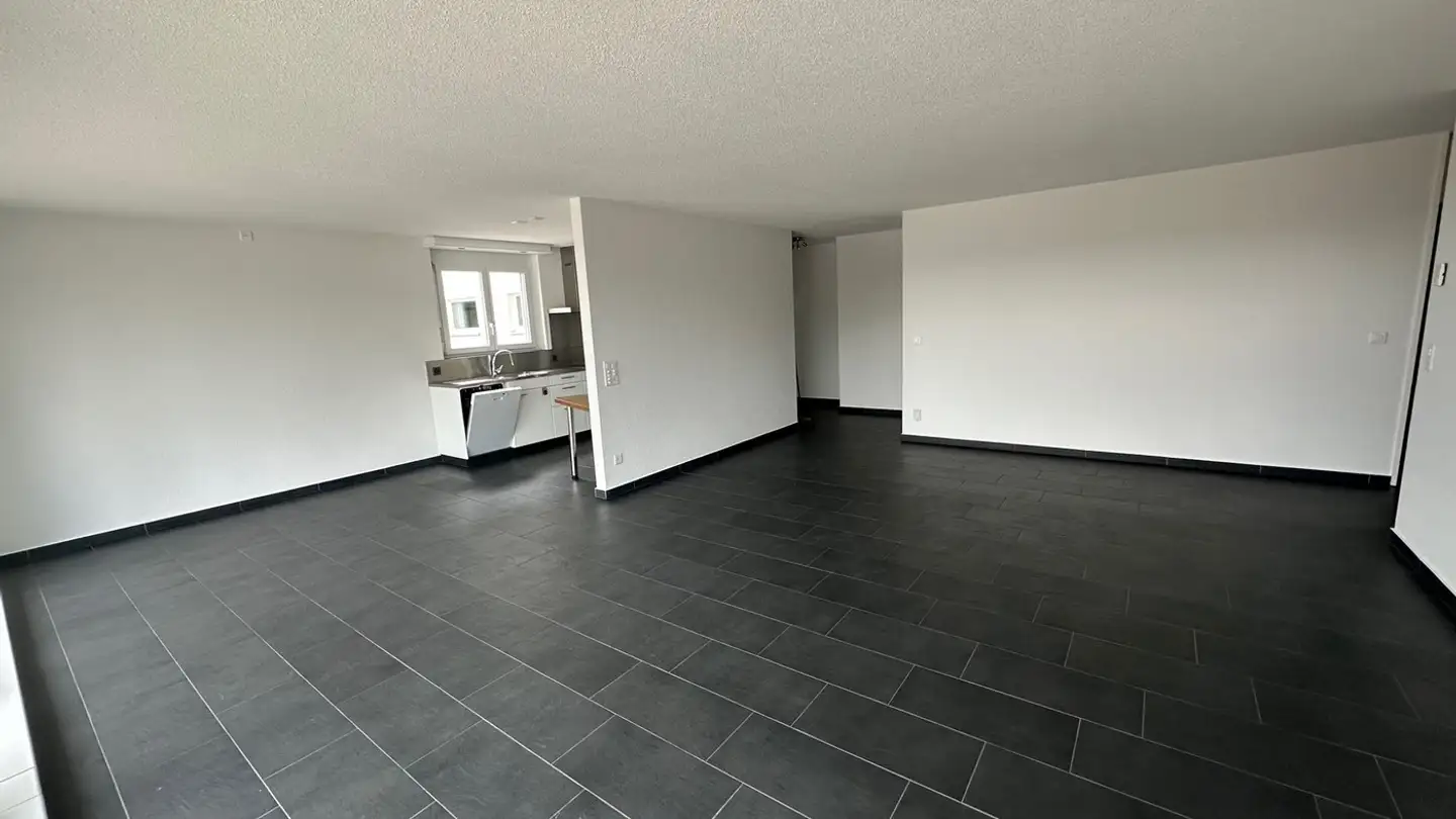 Stepped apartment for rent - Jakob-Spaltenstein-Strasse 12, 8303 Bassersdorf