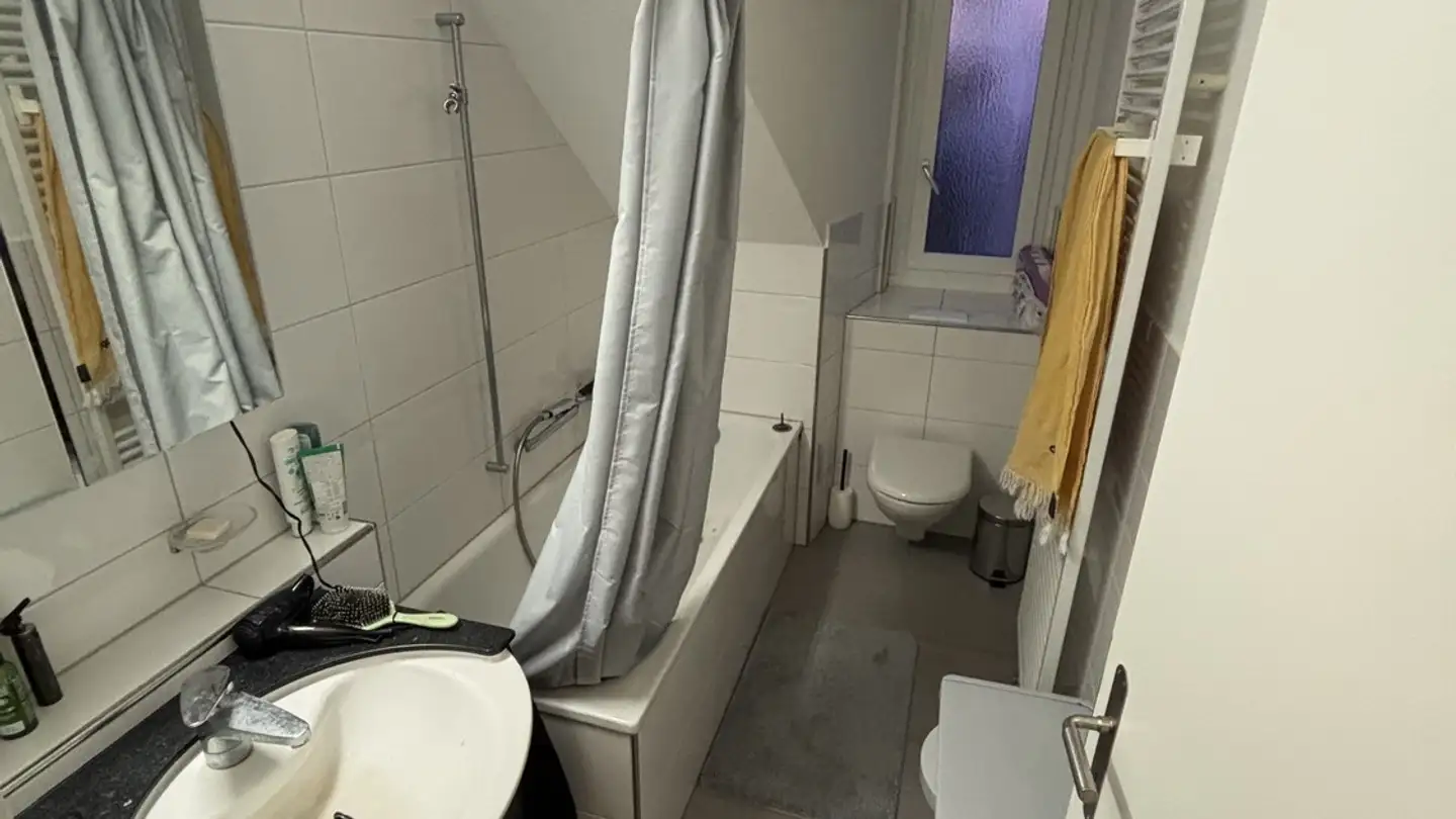 Wohnung mieten - 8700 Küsnacht ZH - Foto 2