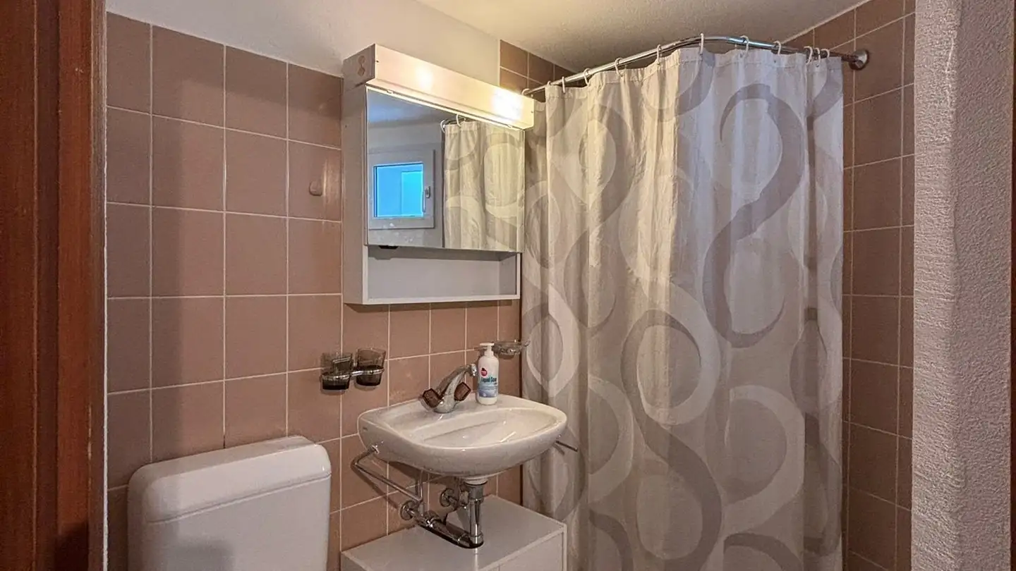 Appartamento in affitto - Misanenga 11, 7134 Obersaxen - Foto 3