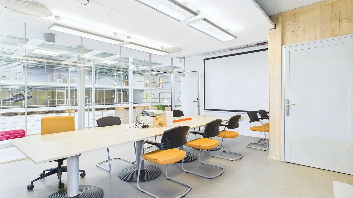 Immeuble industriel à louer - Chemin Du Long-Champ / Längfeldweg 97, 2504 Biel/Bienne