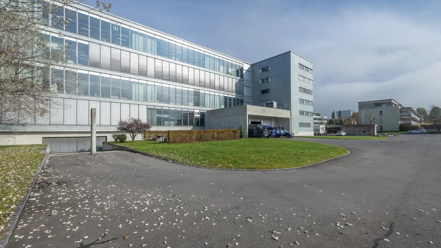 Office space for rent - Riedstrasse 18, 6343 Rotkreuz - Photo 2