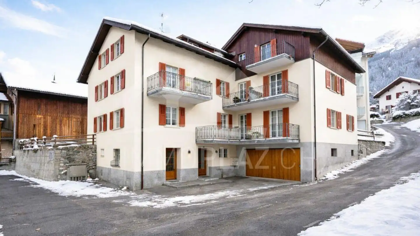 Appartement à louer - Veia Son Mitgel 6, 7460 Savognin - Photo 2