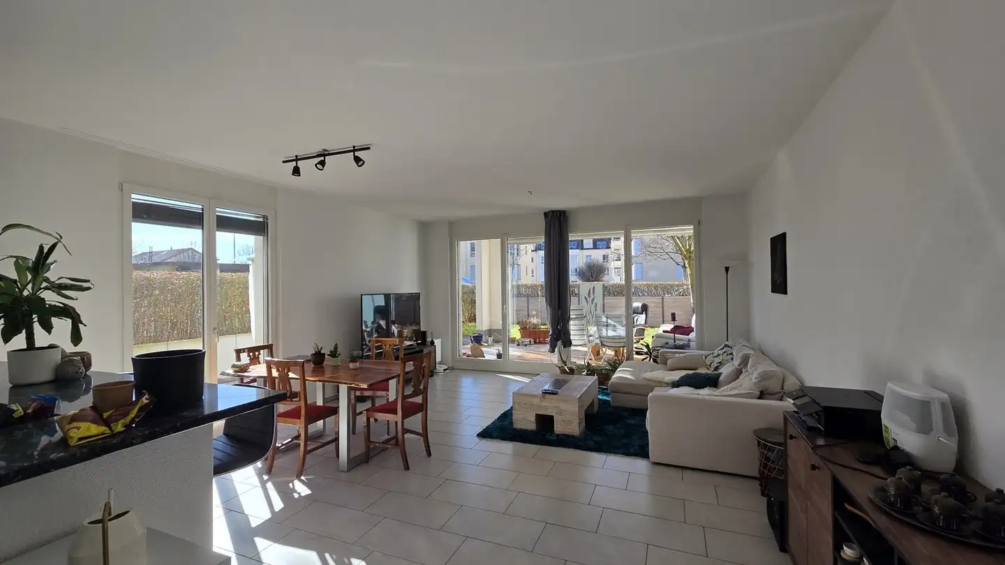 Appartement à louer - In Der Höh 13, 8604 Volketswil