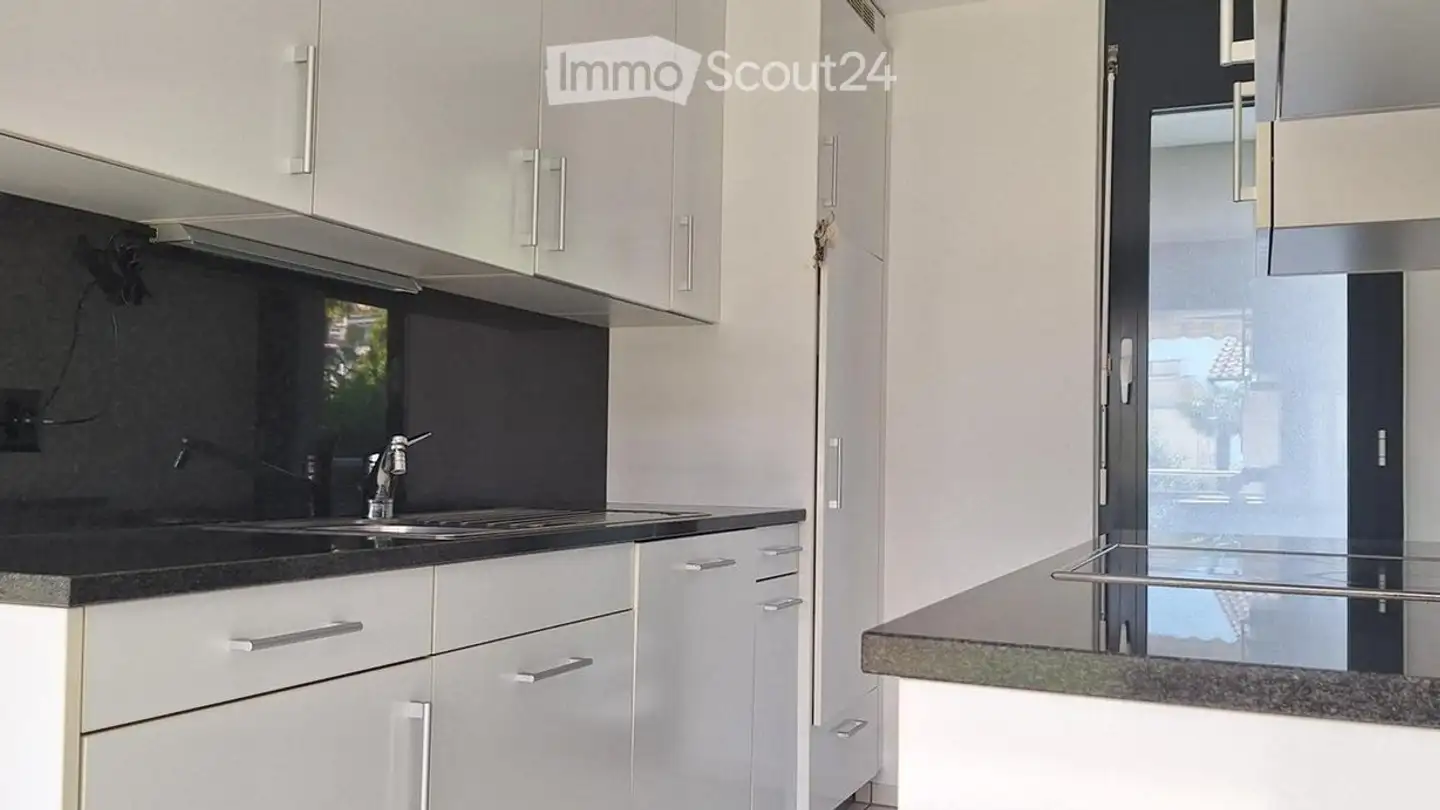 Wohnung mieten - Via Giuseppe Motta 18, 6648 Minusio - Foto 3