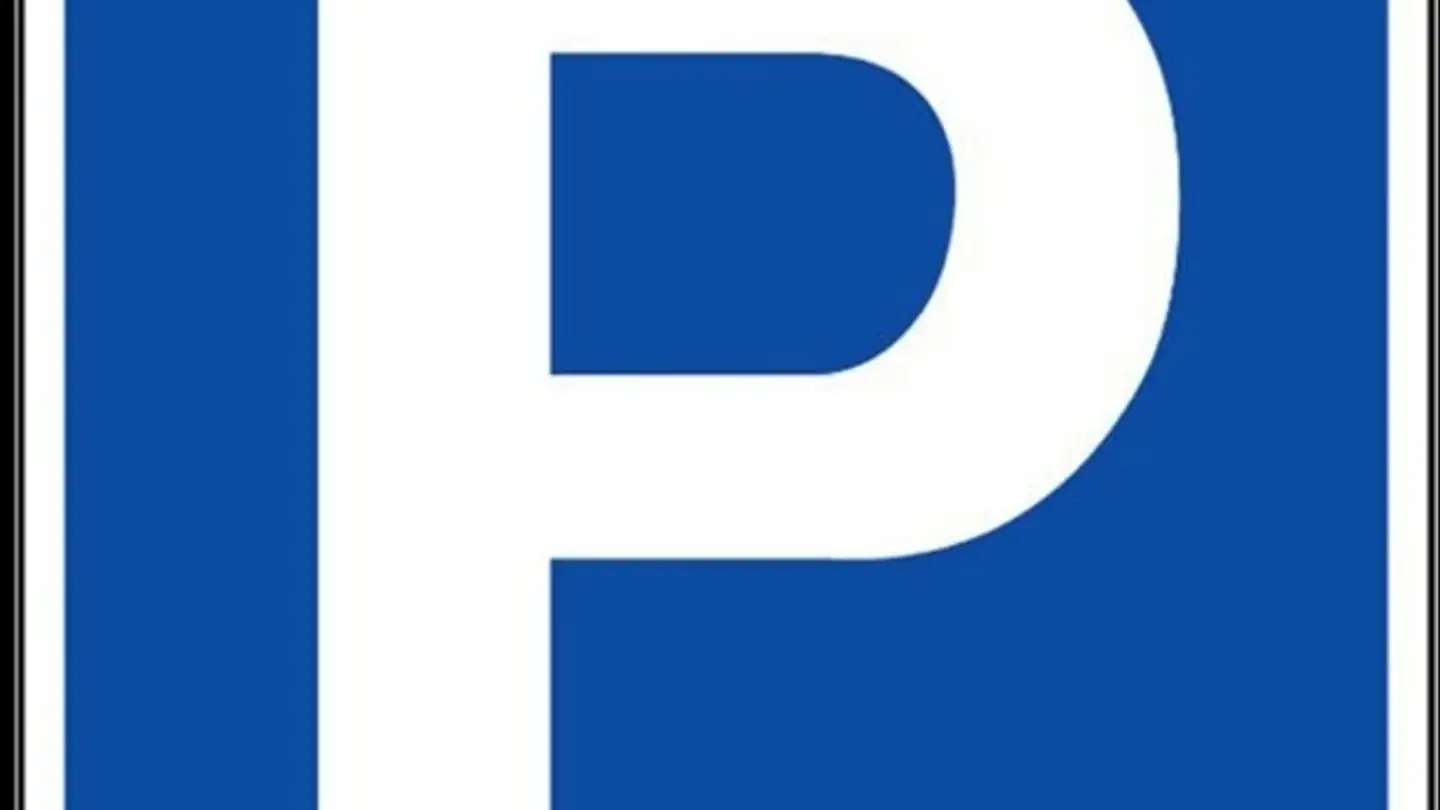 Place de parking extérieure à louer - Sensemattstrasse 33, 3174 Thörishaus