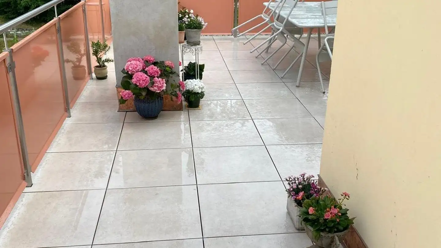 Attique à louer - Avenue Des Alpes 13, 3960 Sierre - Photo 4
