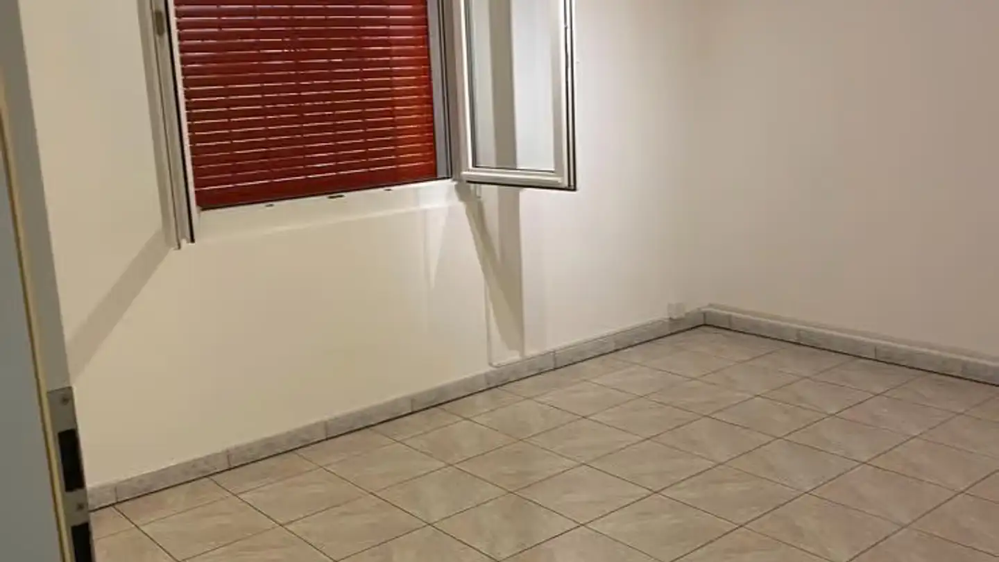 Appartement à louer - Via Golena, 6512 Giubiasco - Photo 2