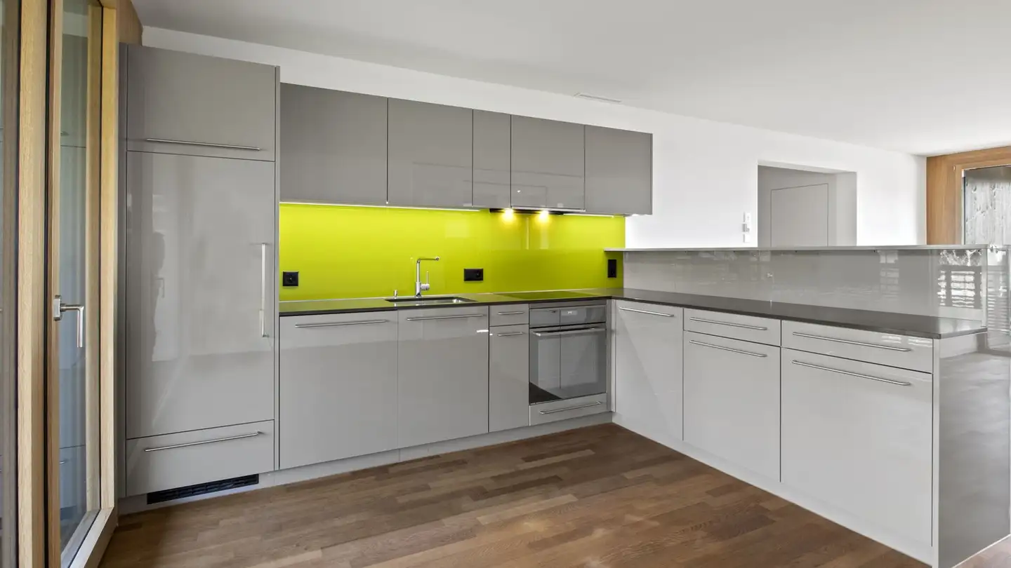 Appartement à louer - Im Gütsch 12, 8122 Binz - Photo 2
