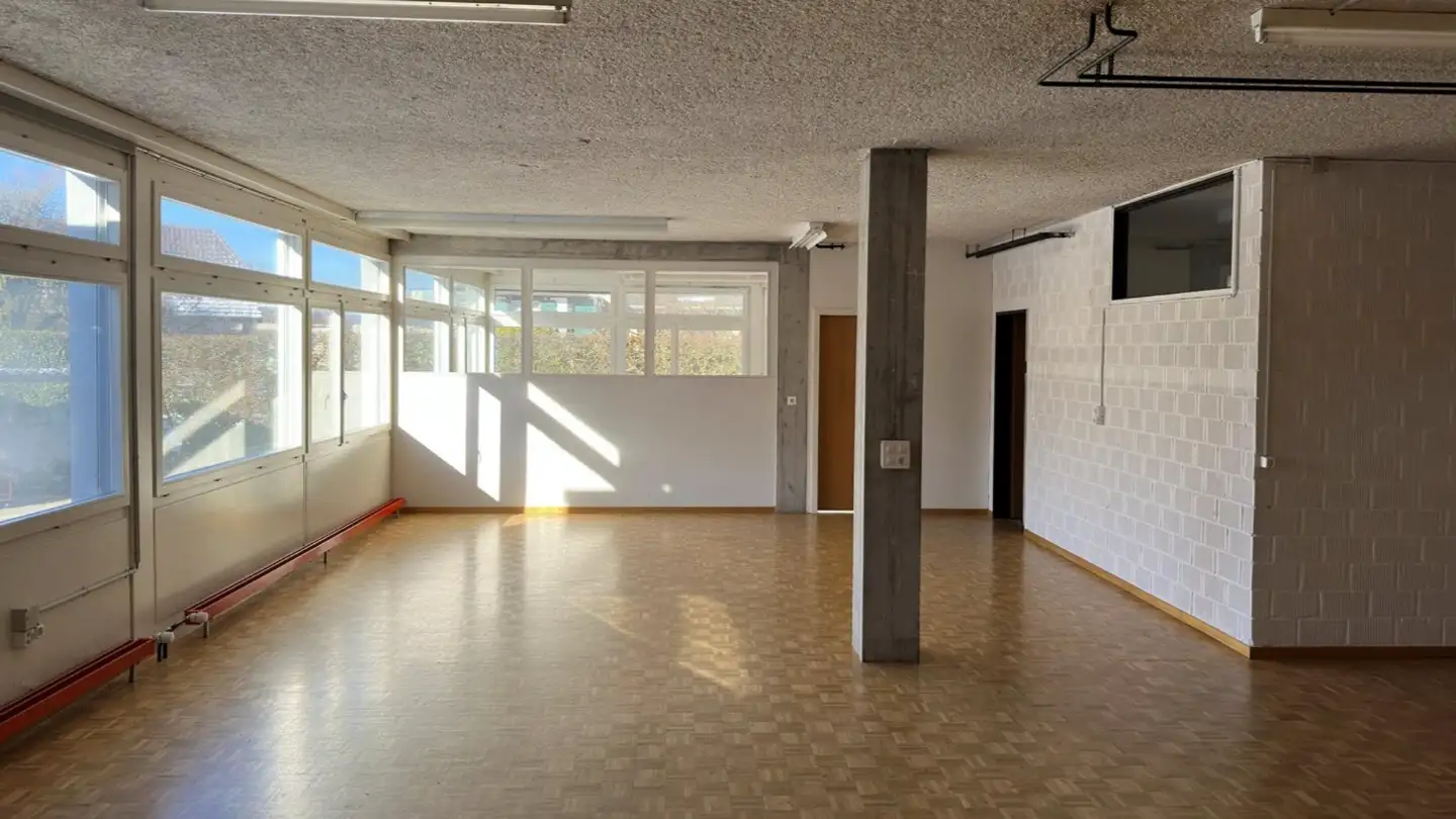 Gewerbe mieten - Bernstrasse 48, 3053 Münchenbuchsee - Foto 2