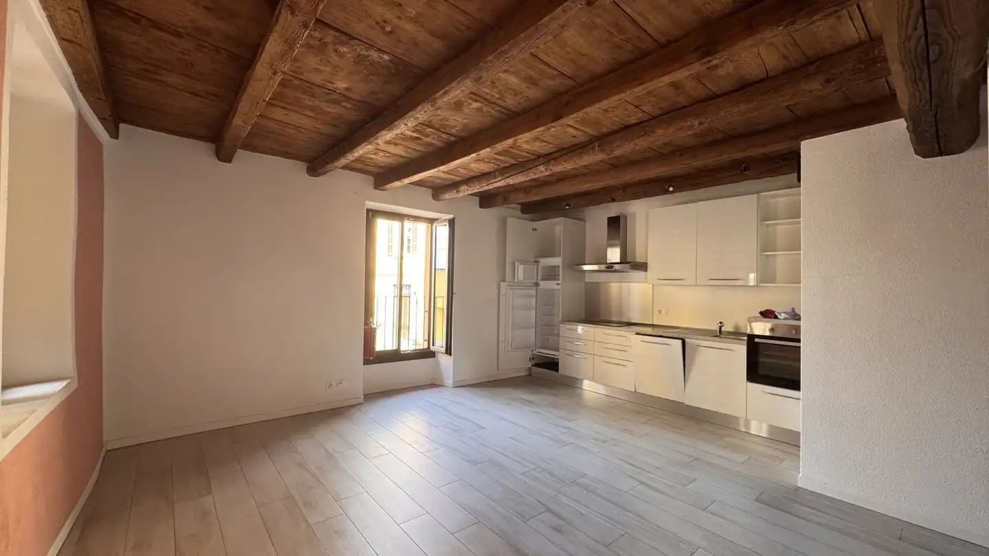 Appartement à louer - Via Sant'abbondio, 6925 Gentilino