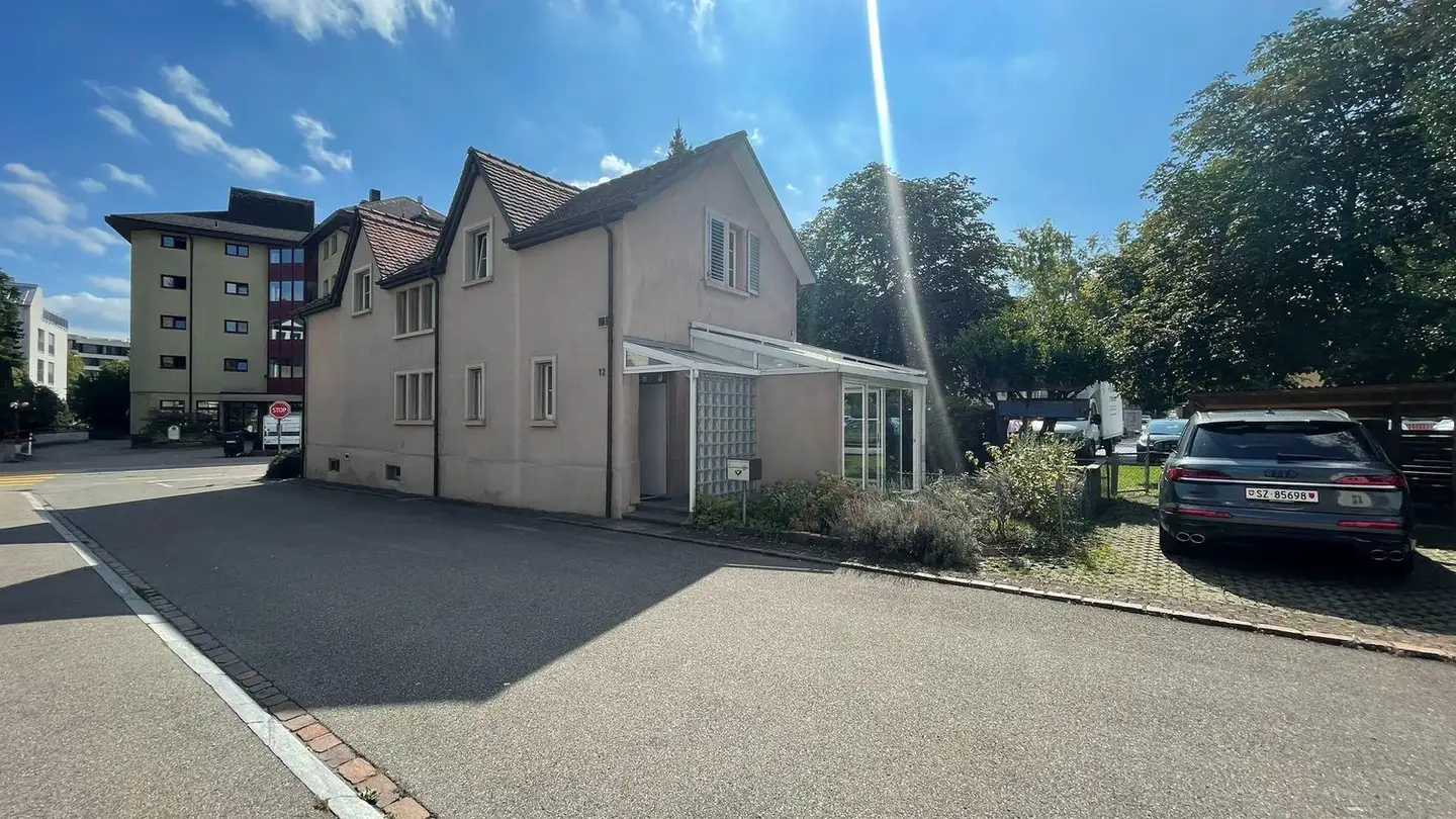 Einfamilienhaus mieten - Zelglistrasse 12, 8953 Dietikon