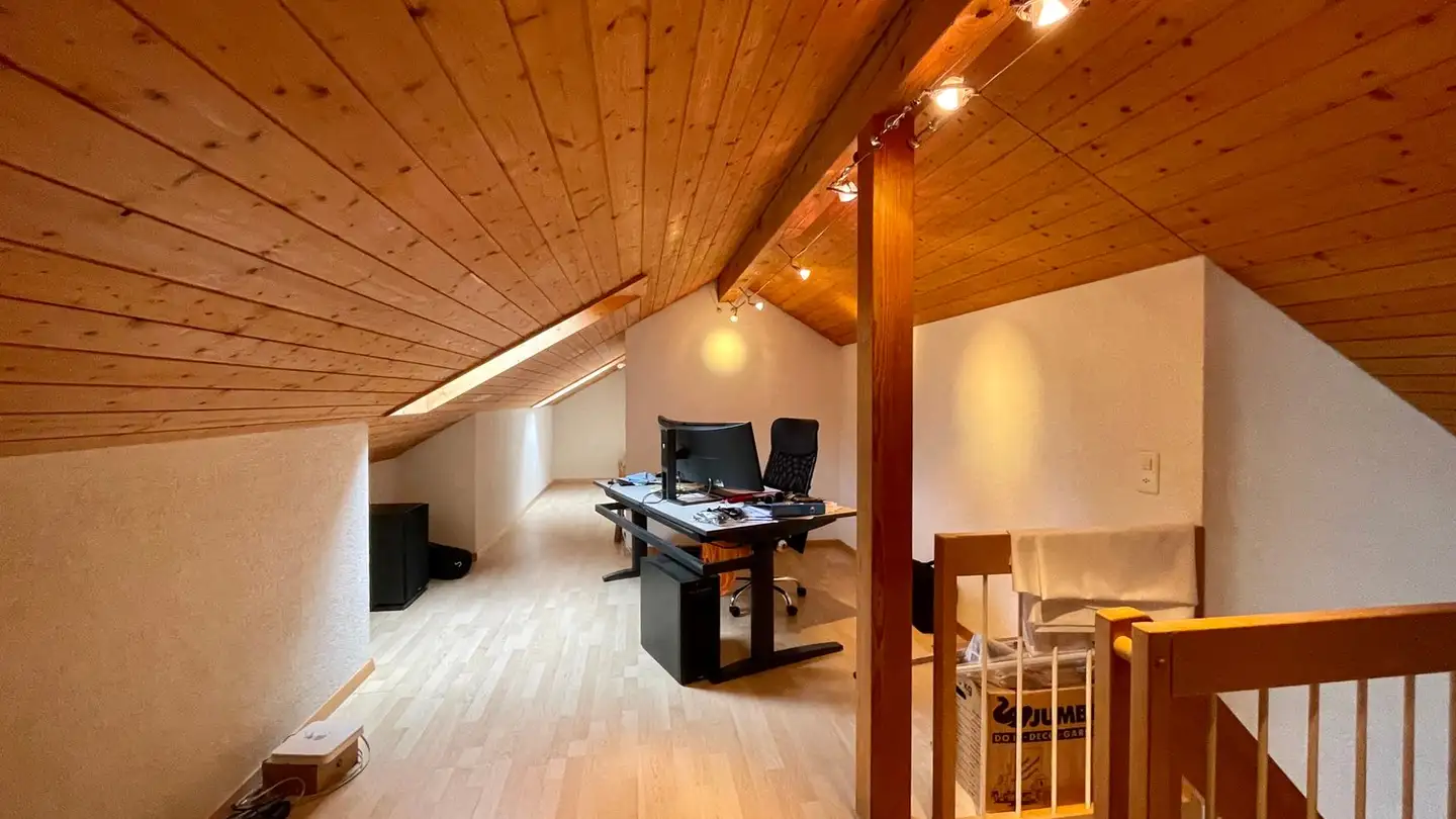 Dachgeschosswohnung mieten - Oltenstrasse 14, 4538 Oberbipp