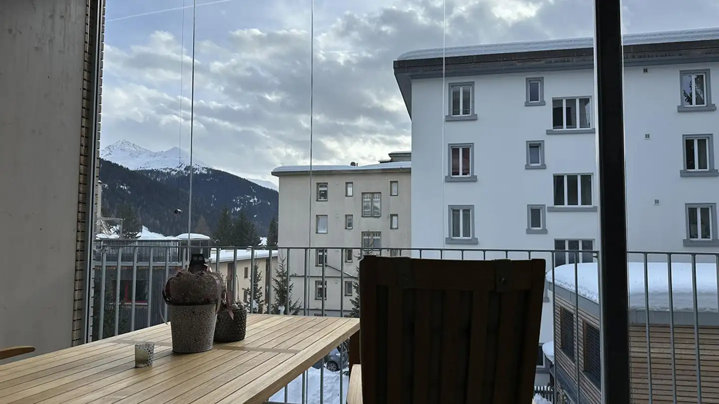 Appartement à louer - Obere Strasse 11, 7270 Davos Platz - Photo 2