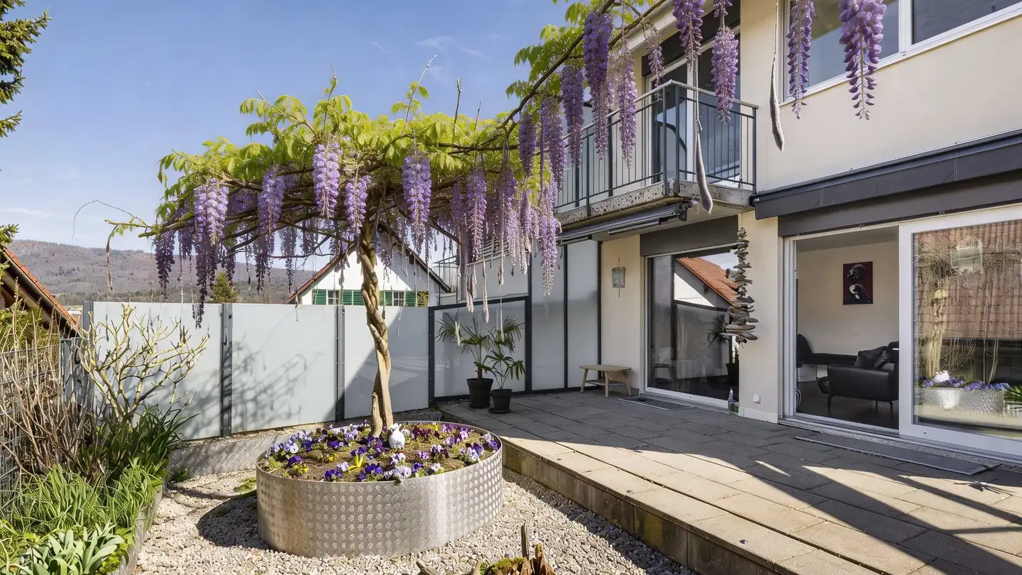 Casa bifamiliare in vendita - Halweg 6, 8115 Hüttikon