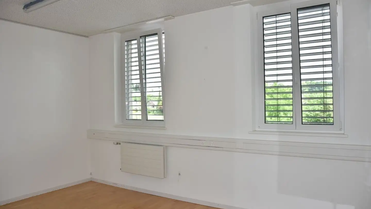 Office space for rent - Bützbergstrasse 2, 4912 Aarwangen - Photo 2
