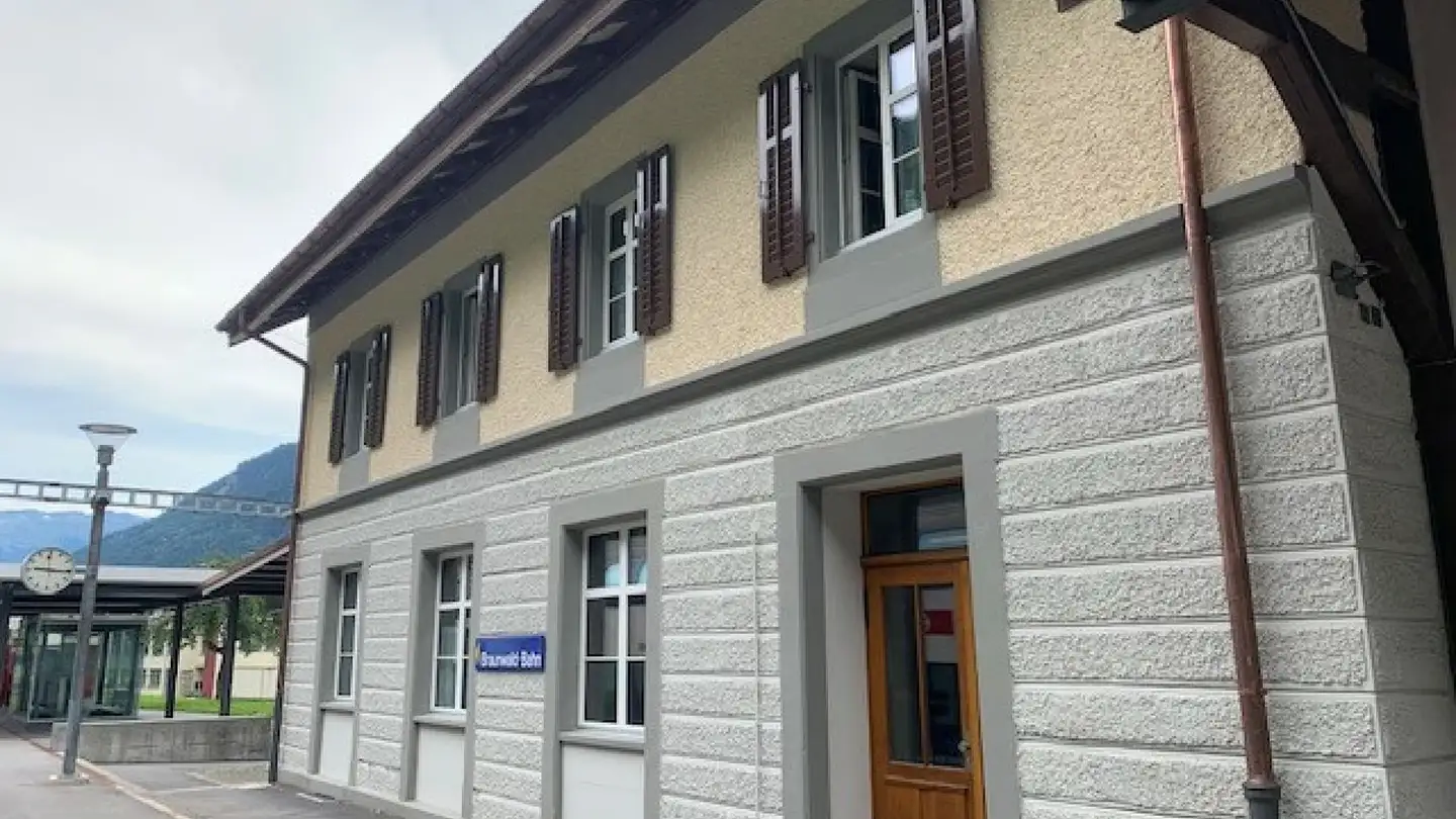 Atelier à louer - Bahnhofstrasse 2, 8783 Linthal