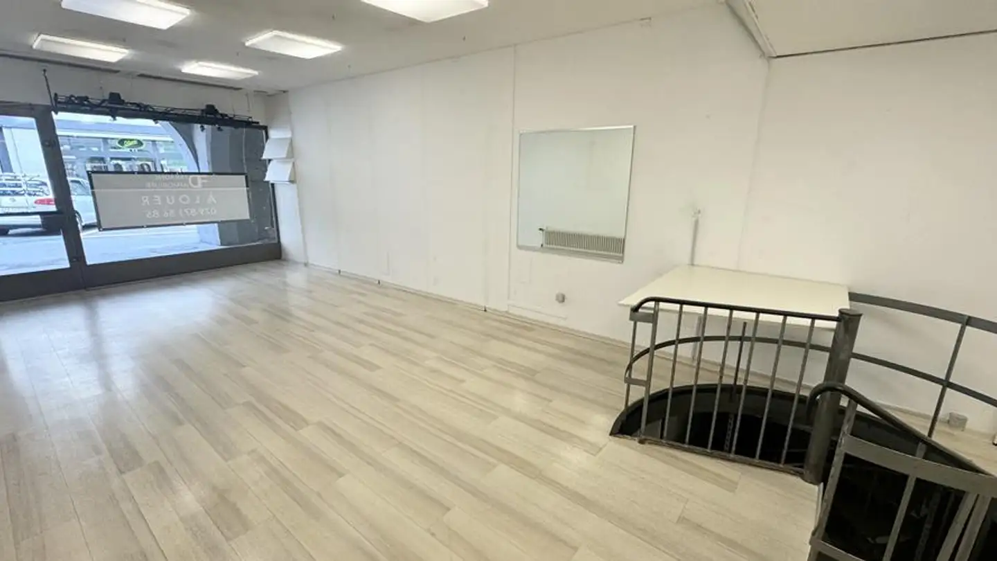 Mixed-use building for rent - Grand-Rue 52, 1530 Payerne