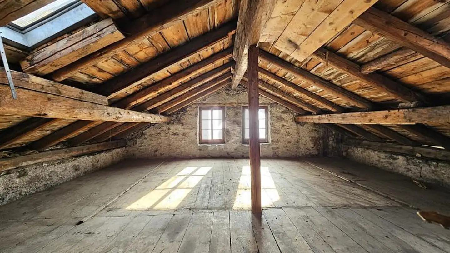 Mixed-use building for sale - 1943 Praz-de-Fort - Photo 3