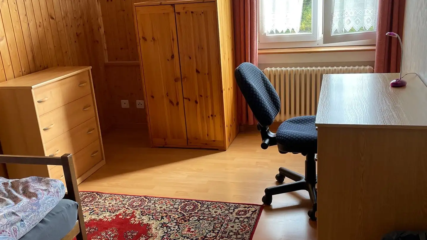 Chambre à louer - 2000 Neuchâtel - Photo 2