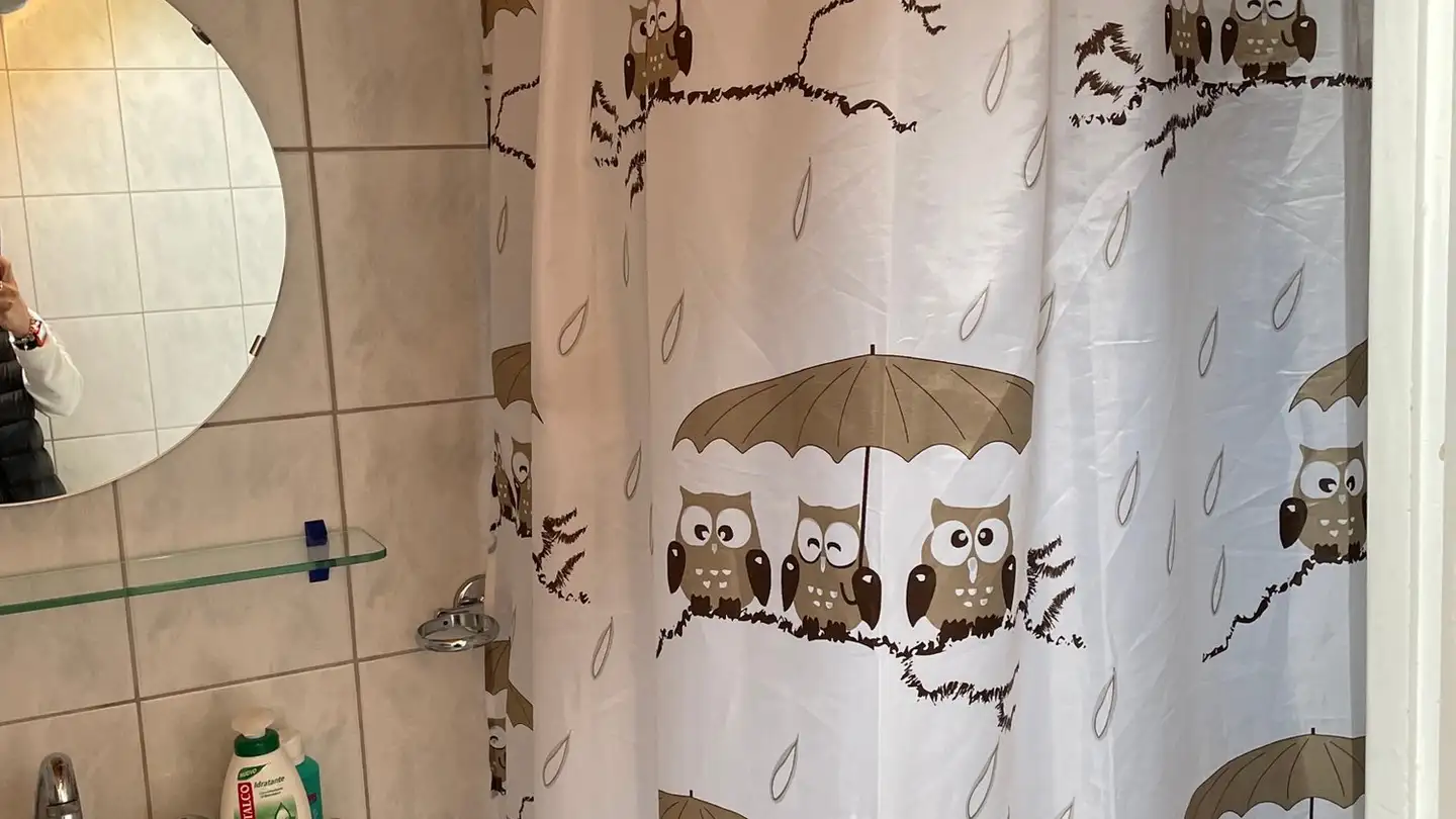 Chambre à louer - 2000 Neuchâtel - Photo 4