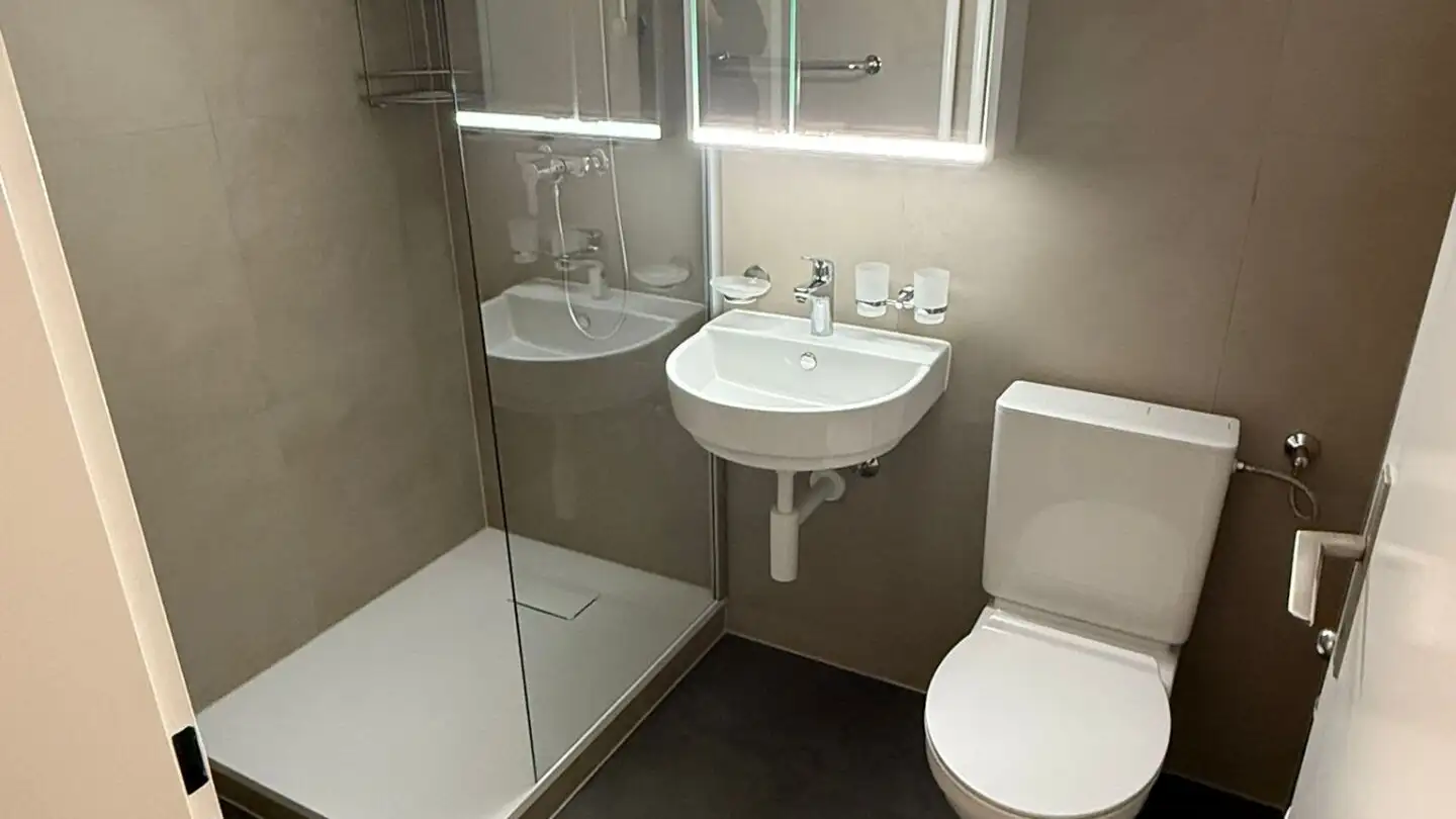 Appartamento in affitto - Leewinkel 15, 8154 Oberglatt ZH - Photo 2