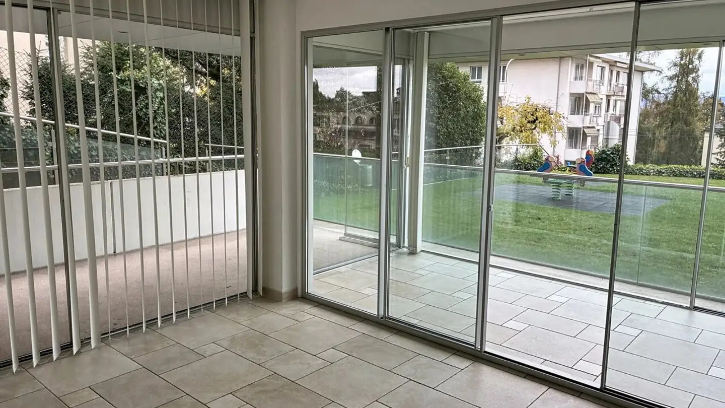 Commercial for rent - Avenue Charles Ferdinand Ramuz 90, 1009 Pully - Photo 2