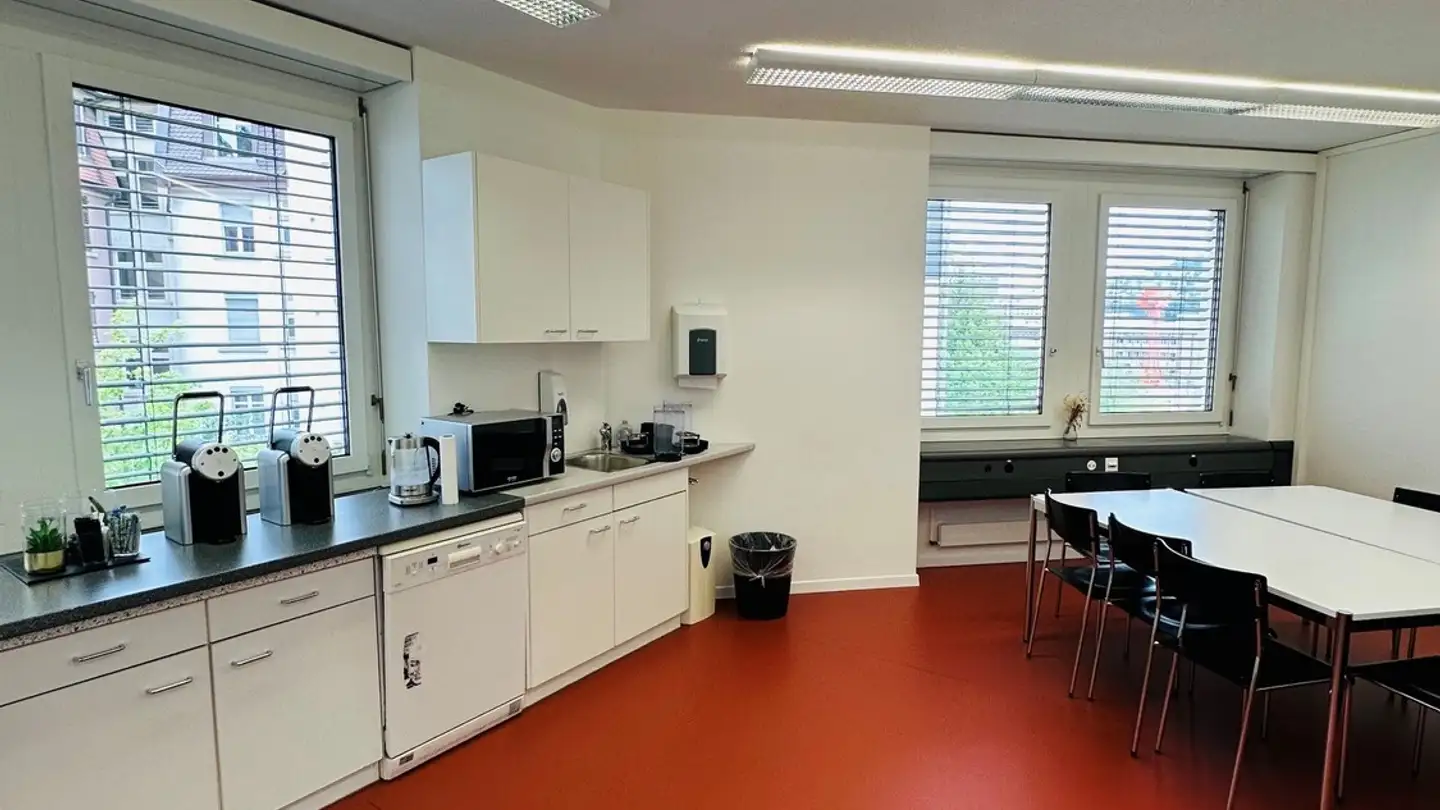 Office space for rent - Hohlstrasse 190, 8004 Zürich - Photo 4