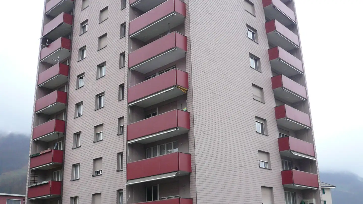 Appartement à louer - Mürtschenstrasse 2, 8868 Oberurnen