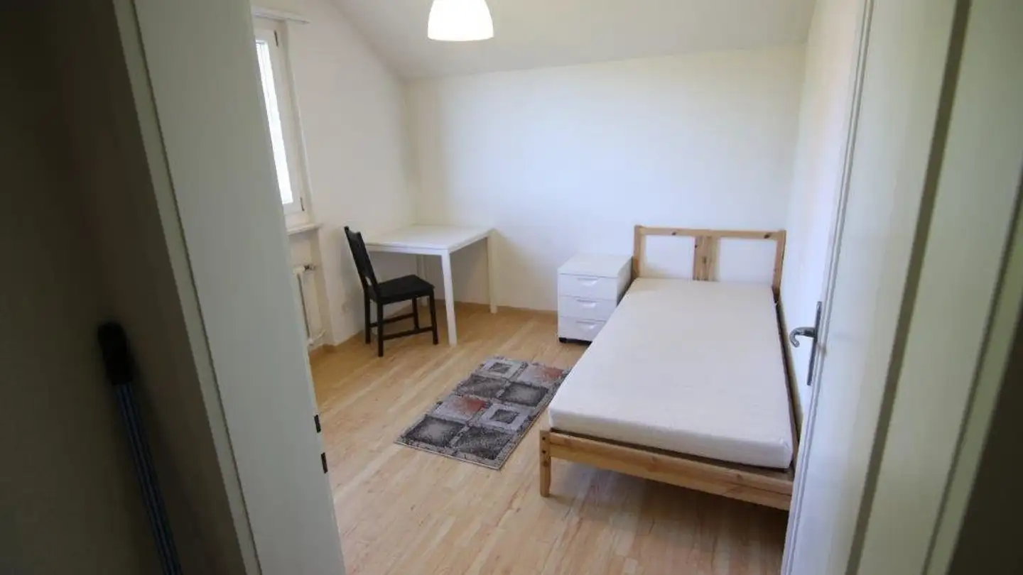 Chambre à louer - Blumenau 12, 8184 Bachenbülach - Photo 2