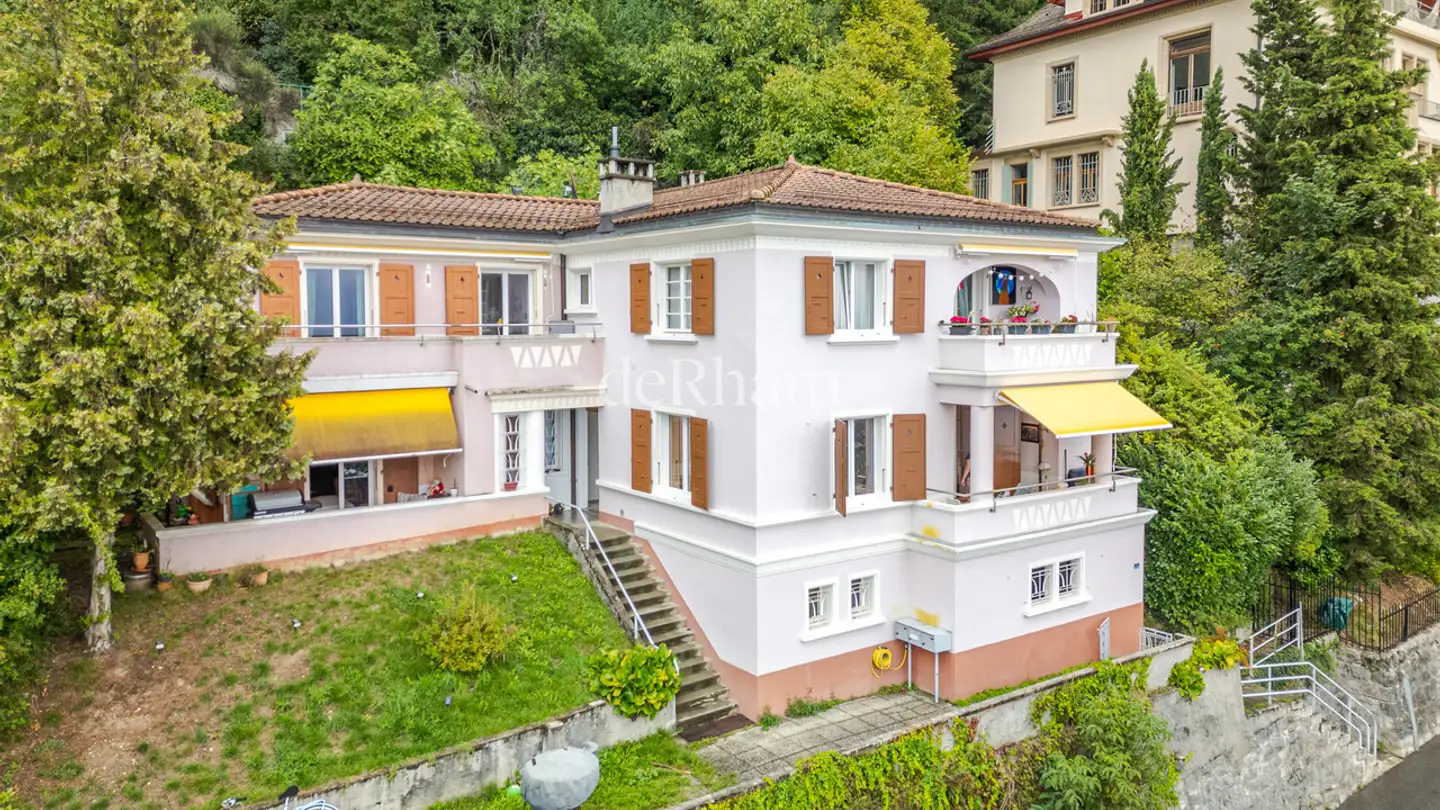 Residential building for sale - 1820 Territet