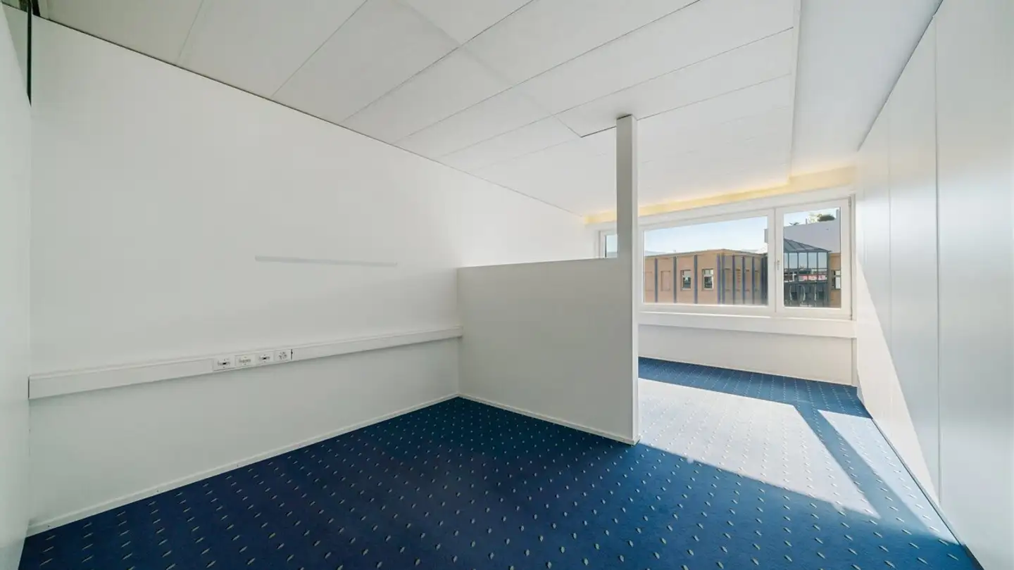 Bürofläche mieten - Grundstrasse 10, 6343 Rotkreuz - Foto 4