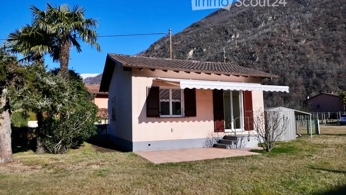 Einfamilienhaus mieten - Via Pisone 12, 6616 Losone