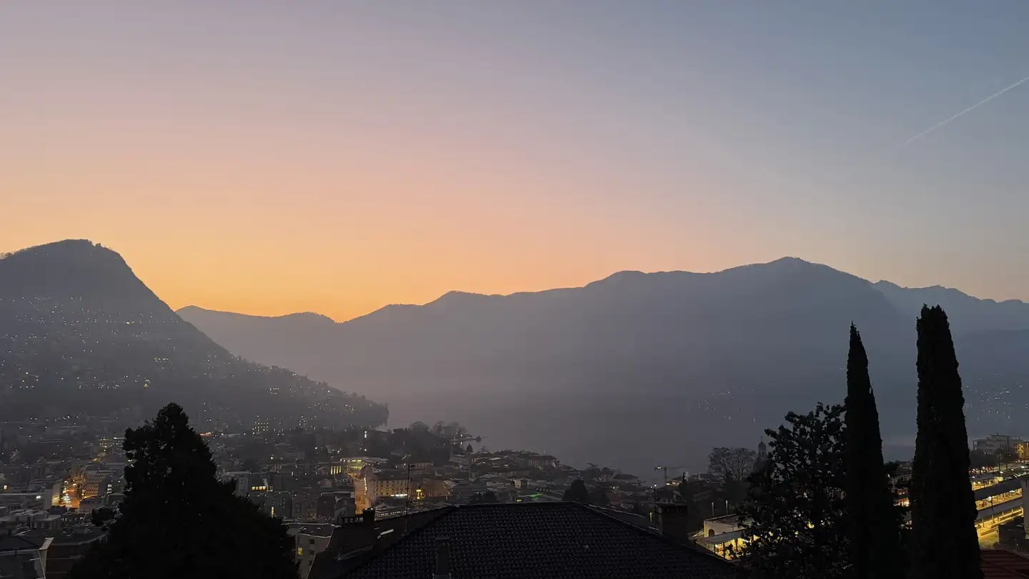 Apartment for rent - Via Coremmo, 6900 Lugano - Photo 2