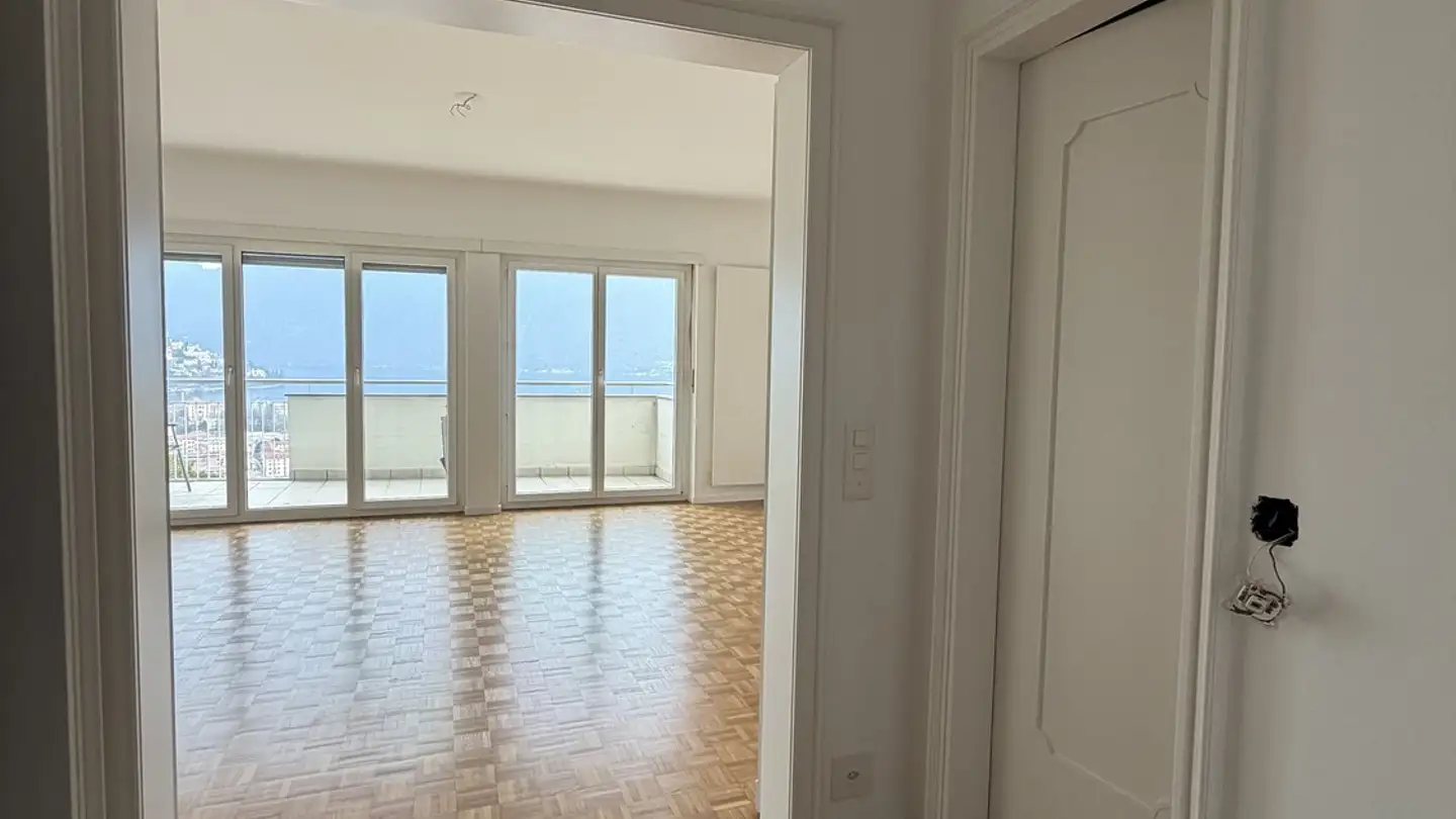 Apartment for rent - Via Coremmo, 6900 Lugano - Photo 3