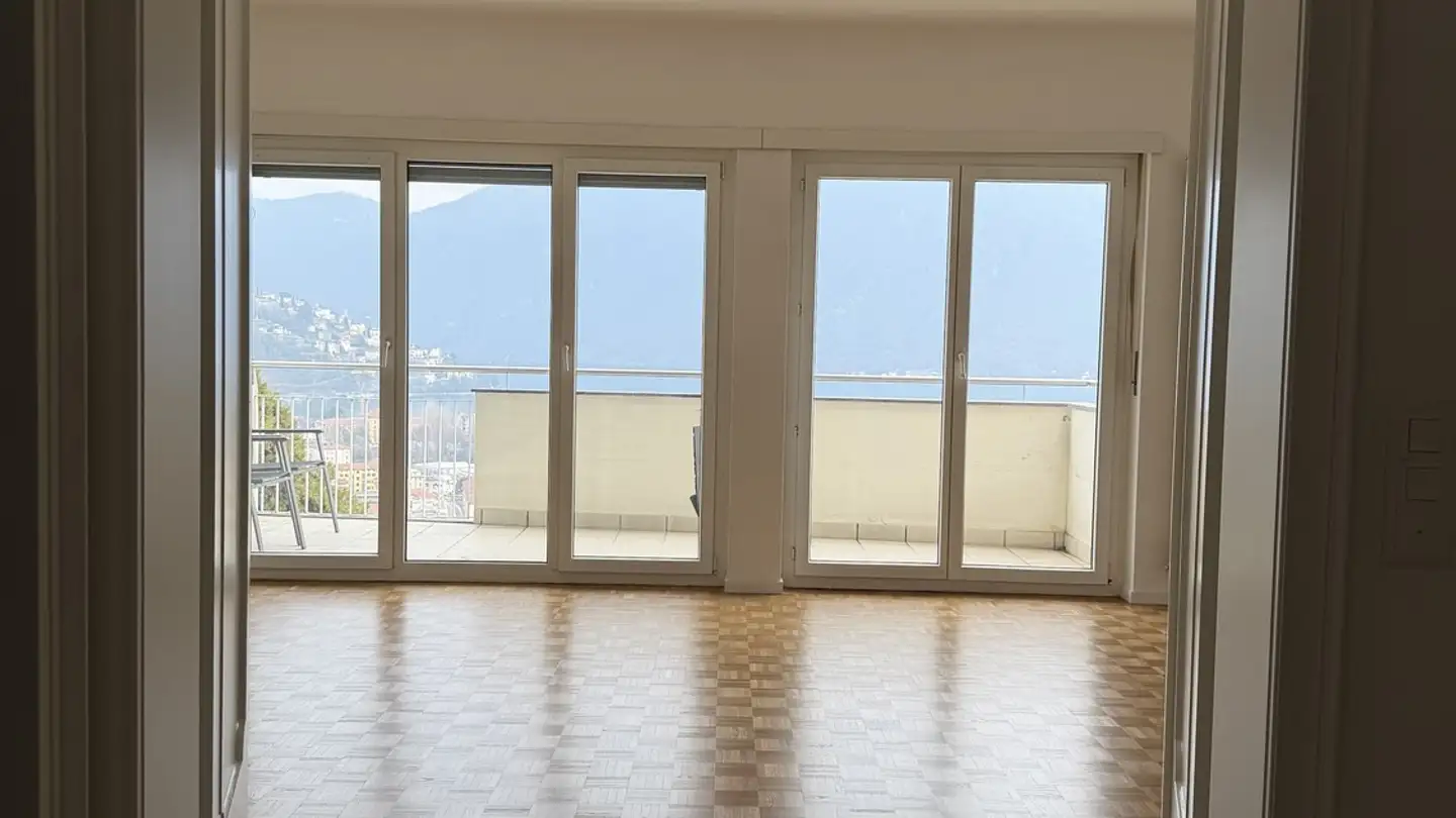 Apartment for rent - Via Coremmo, 6900 Lugano