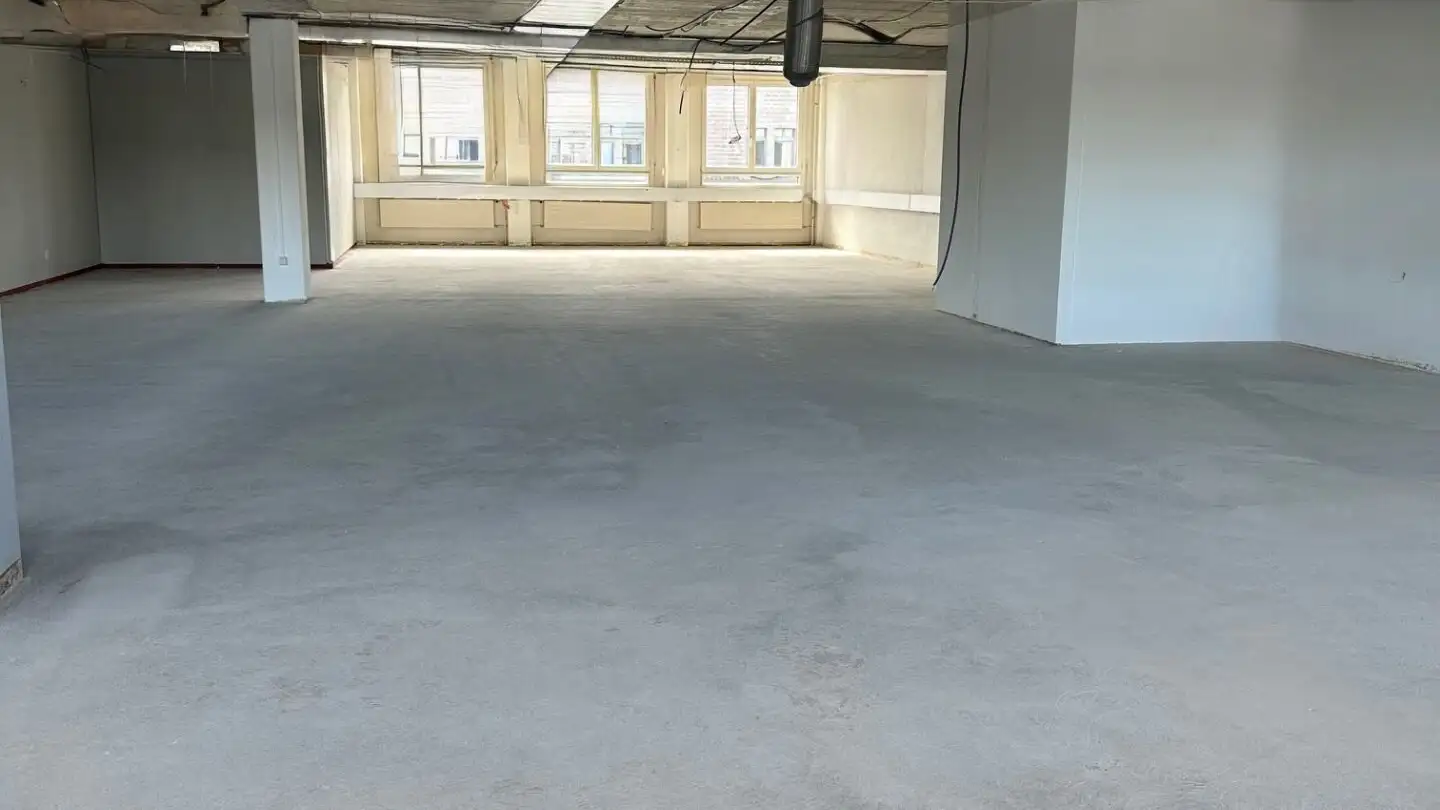Spazio ufficio in affitto - Hohlstrasse, 8048 Zürich - Foto 4