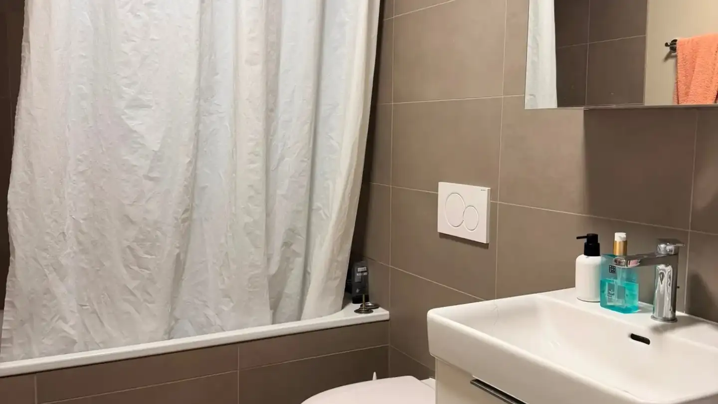 Apartment for rent - Avenue De Vaudagne, 1217 Meyrin - Photo 4