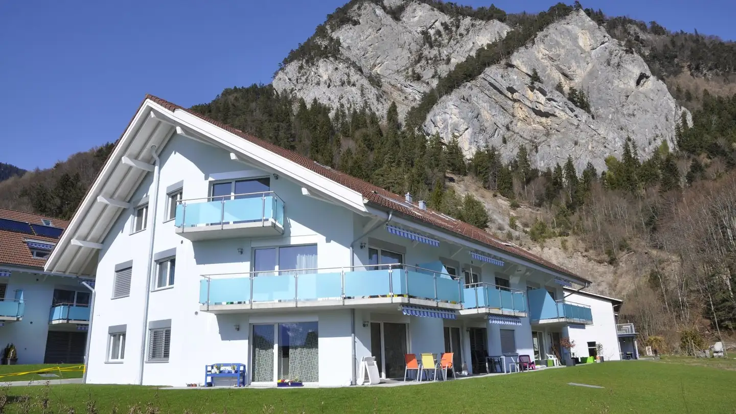 Attic flat for rent - Beatenbergstrasse 132, 3800 Unterseen