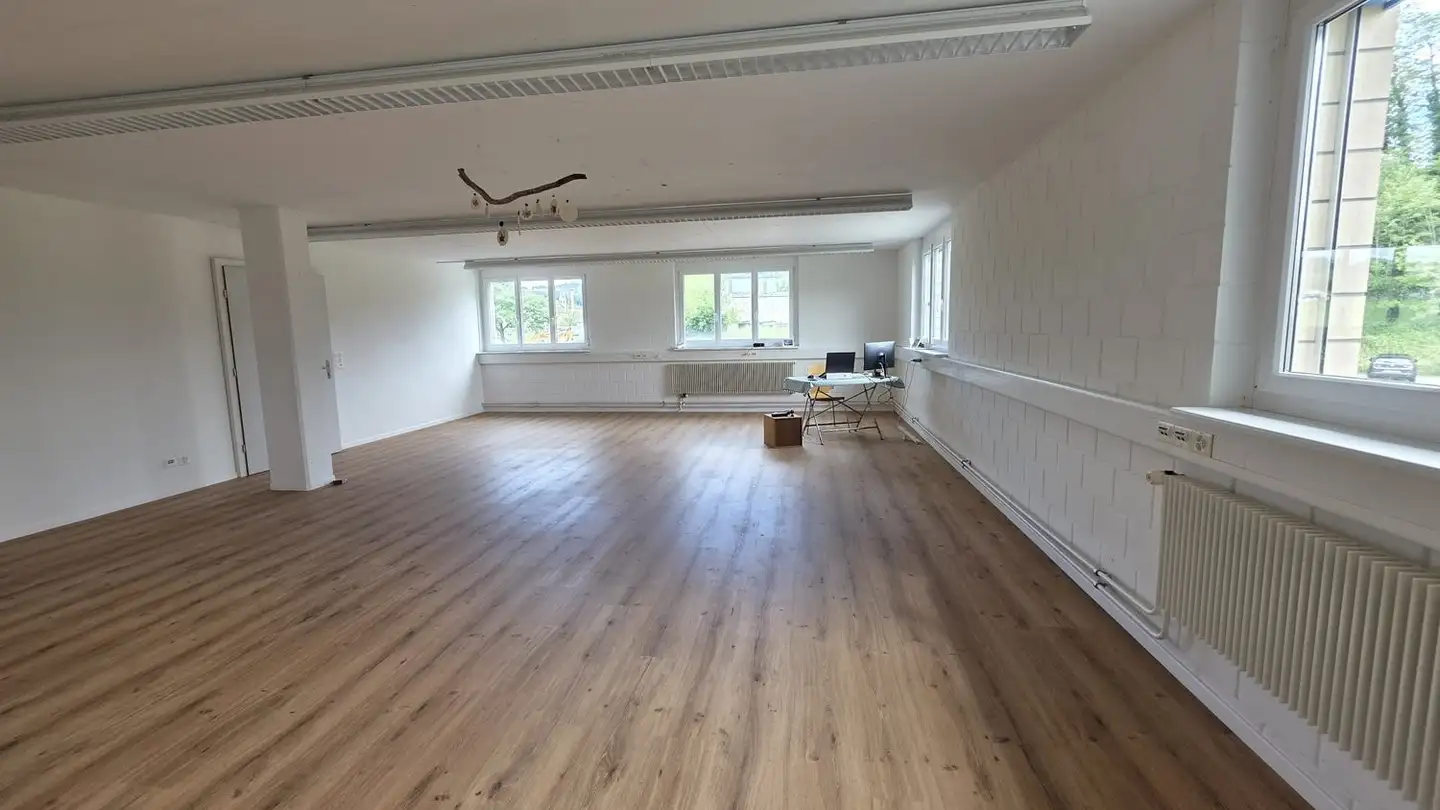 Commerciale in affitto - Alte Schmerikonerstrasse 3, 8733 Eschenbach SG - Foto 3