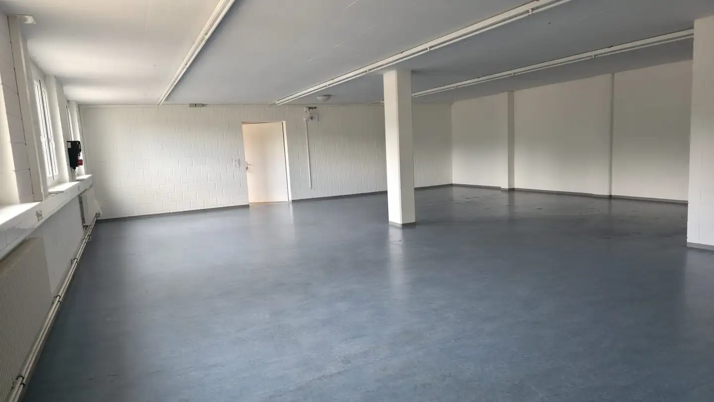 Commerciale in affitto - Alte Schmerikonerstrasse 3, 8733 Eschenbach SG - Foto 4