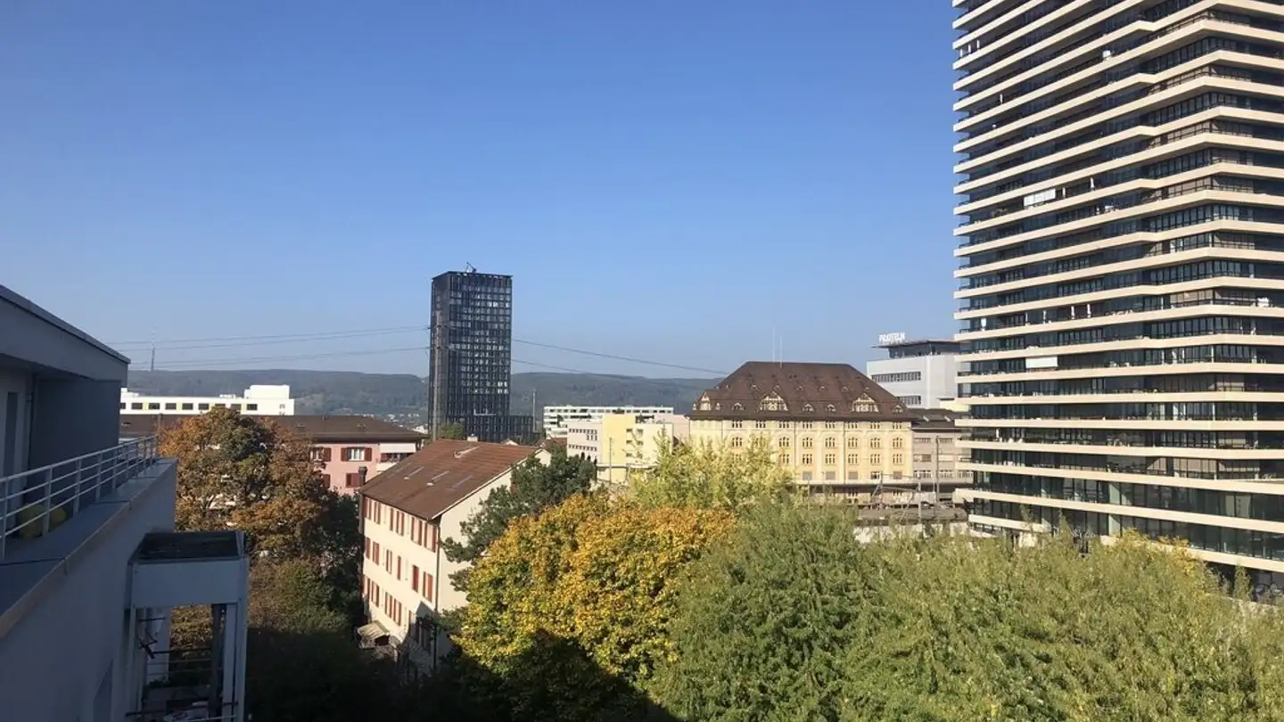 Attique à louer - Schlossstrasse, 4133 Pratteln - Photo 2