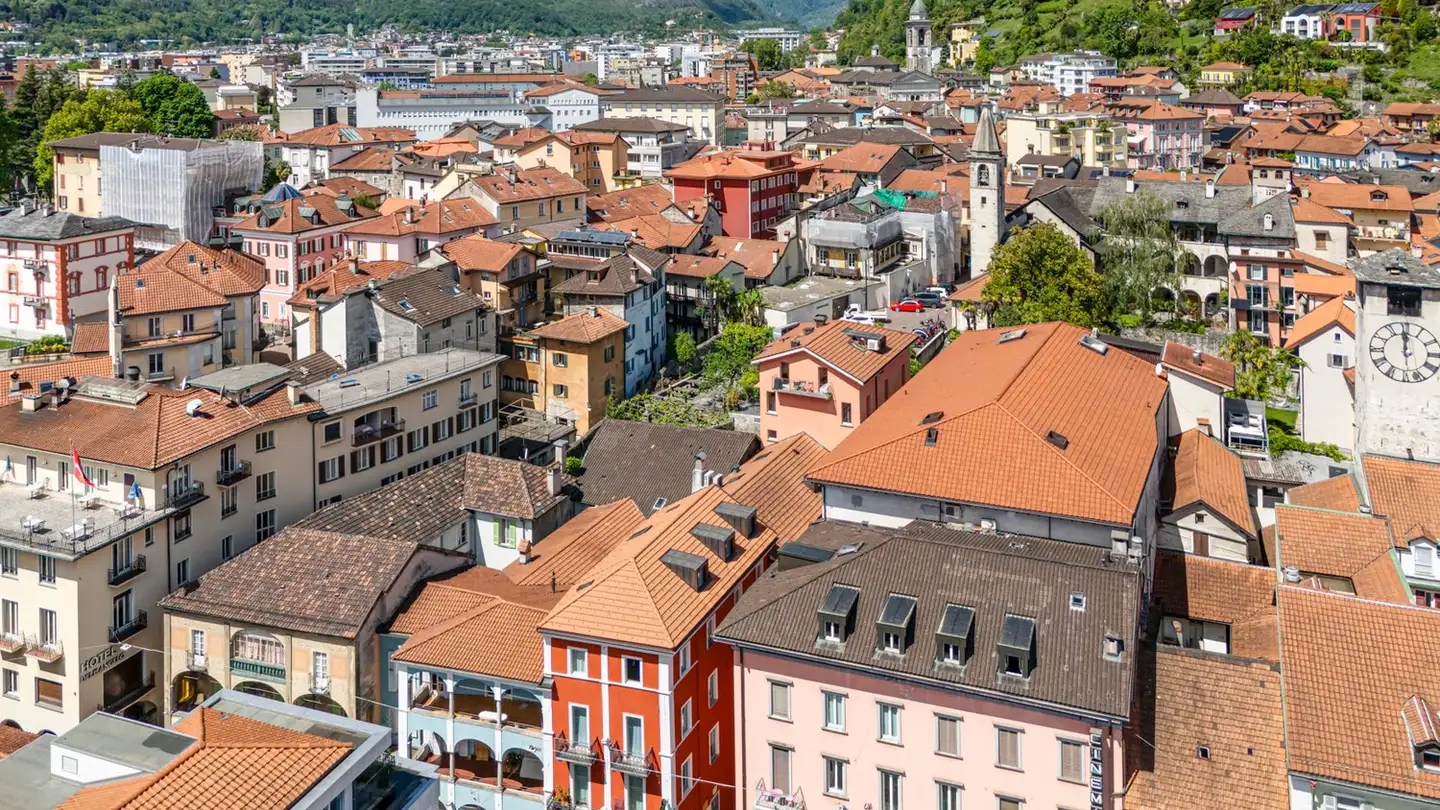 Spazio ufficio in affitto - Piazza Grande 28, 6600 Locarno - Photo 2