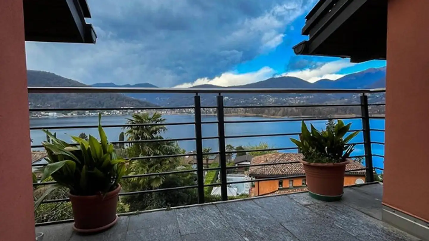 Single house for sale - 6913 Carabbia